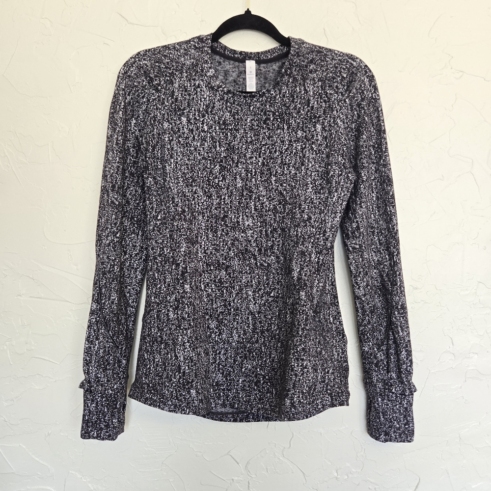 Lululemon Extra Mile Long Sleeve Top - Picture 3 of 16